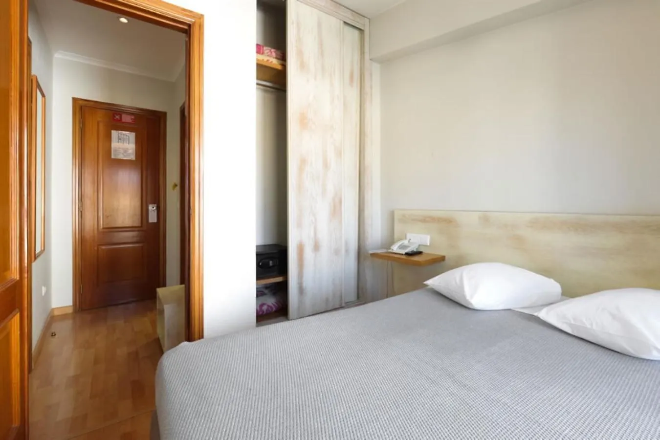 Hotel Nova Cidade Amadora 0*,  Portugal