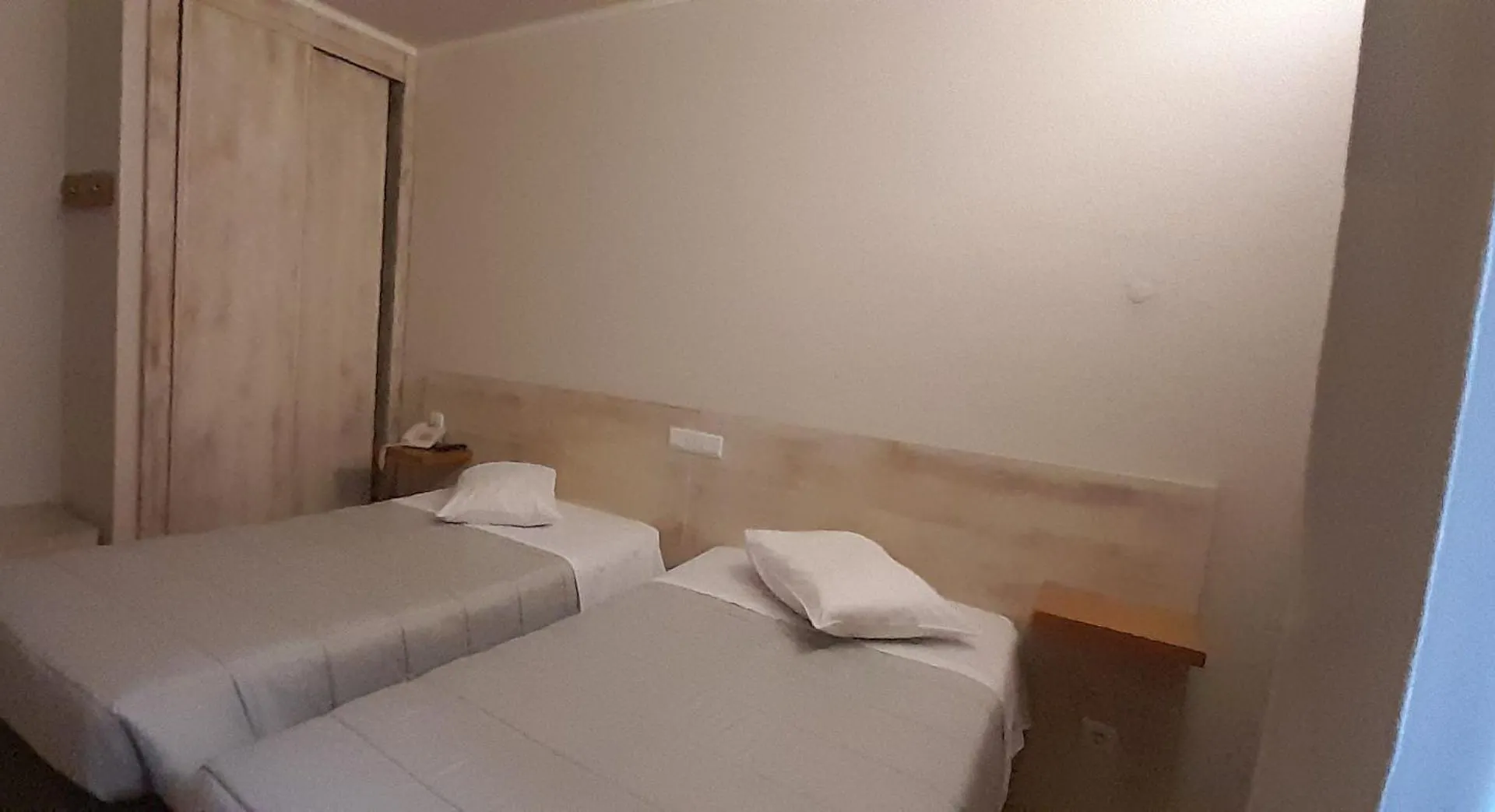 Hotel Nova Cidade Amadora 0*,